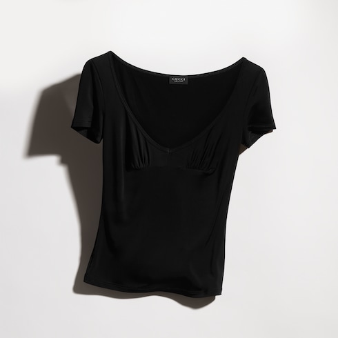 Viscose jersey T-shirt with metal tag
