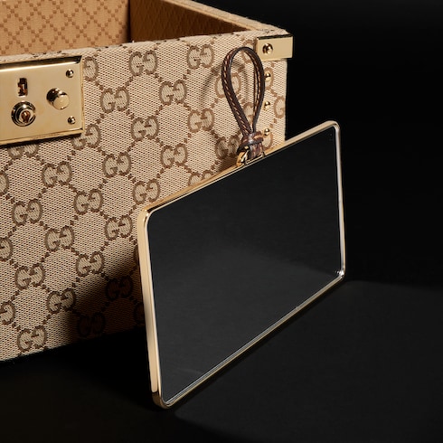 GG vanity case