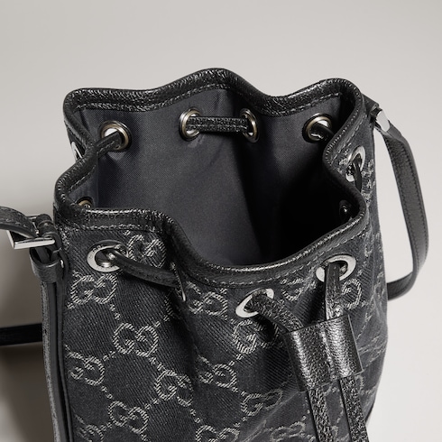 Mini bucket bag with Gucci plaque