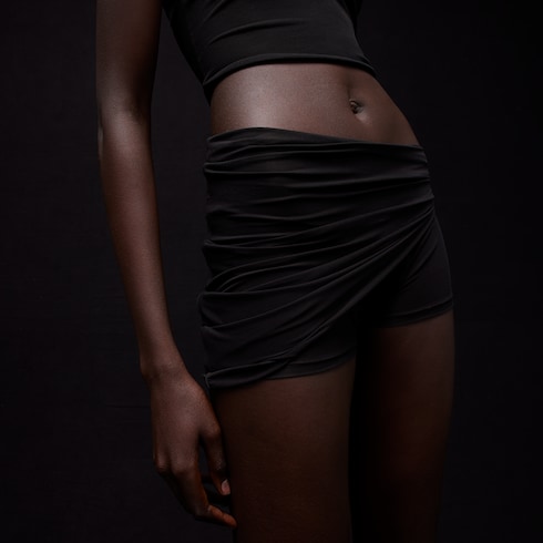 Shorts aus Crêpe-Jersey mit drapiertem Design