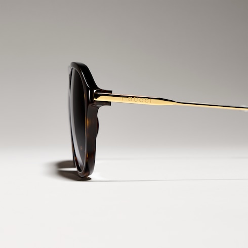 Gafas de sol de aviador con puente de la nariz bajo