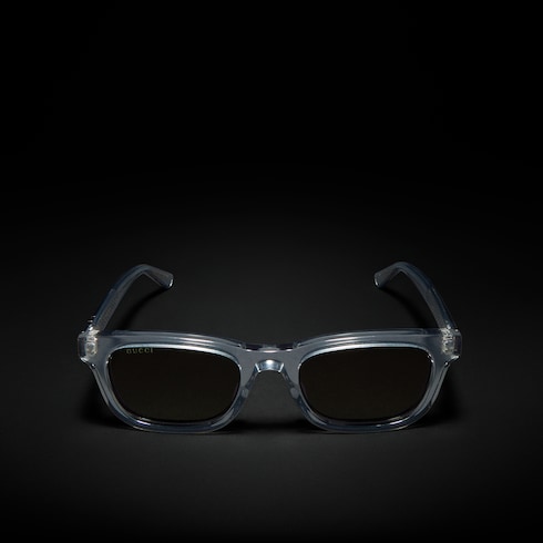 Gafas de sol con montura rectangular
