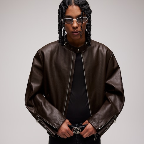 Blouson en cuir de taureau traité