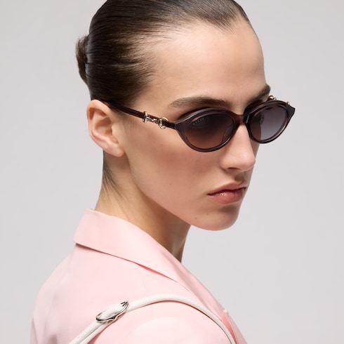 Sonnenbrille mit ovalem Rahmen