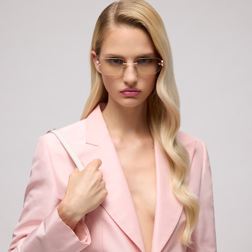 Sonnenbrille mit rechteckigem Rahmen