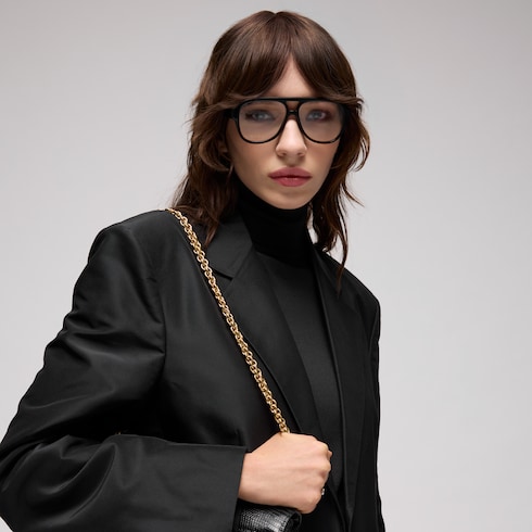 Brillengestell im Navigator-Stil
