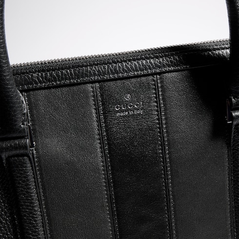 Web Trademark medium briefcase