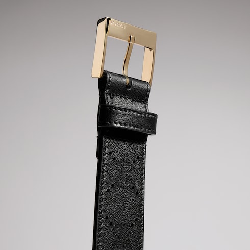 Belt with squared buckle