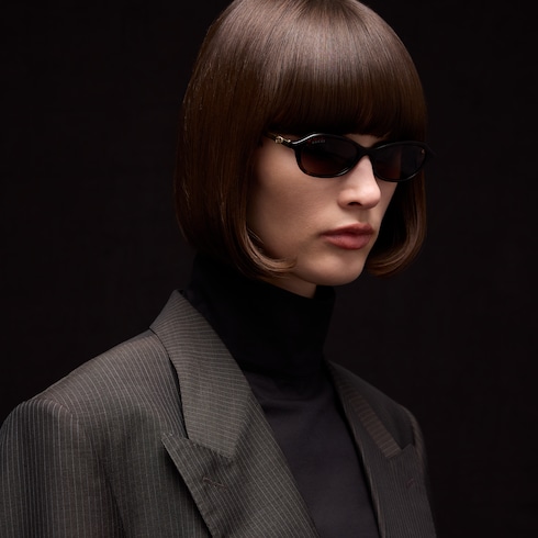 Oval-frame sunglasses