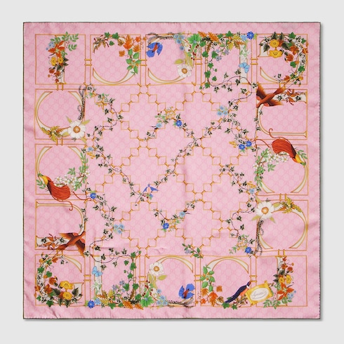Printed GG silk twill carré in multicolor | GUCCI® US