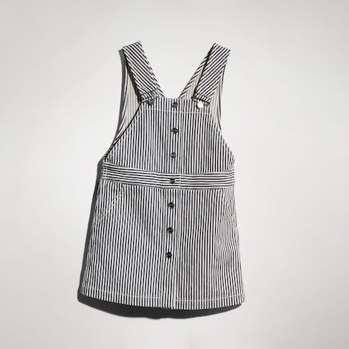 Kinderkleid aus gestreiftem Denim