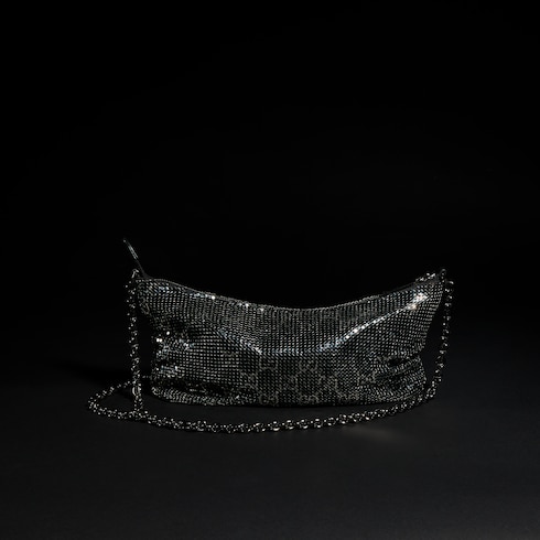 Metallische Abendtasche mit Charm