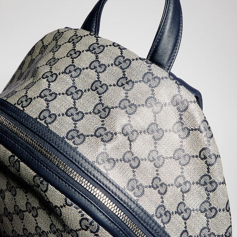 Mittelgroßer Essence Classic Rucksack