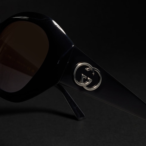 Lunettes de soleil à monture géométrique