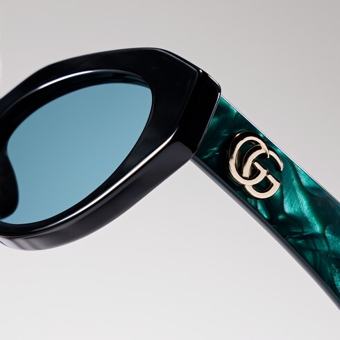 Low nose bridge fit oval sunglasses