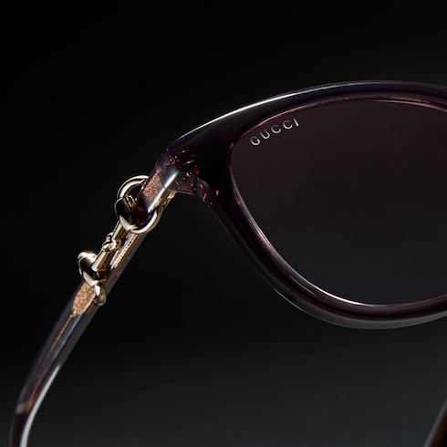 Low nose bridge fit sunglasses
