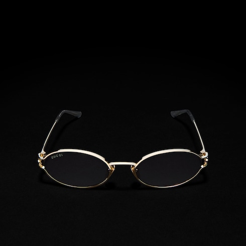 Sonnenbrille mit rechteckigem Rahmen