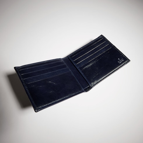 Bi-fold wallet with Interlocking G