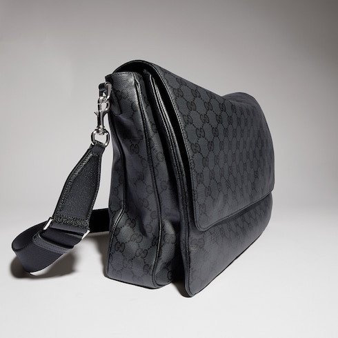 Gucci Essence Classic medium crossbody bag