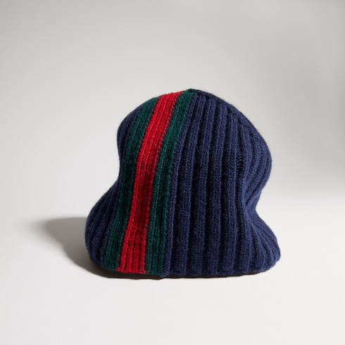 Cappello neonato a costine in lana con nastro Web