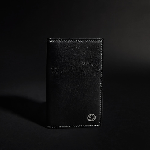 Card case wallet with Interlocking G