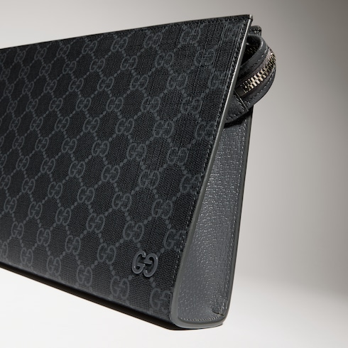 Mittelgroße Pouch mit grauem Besatz