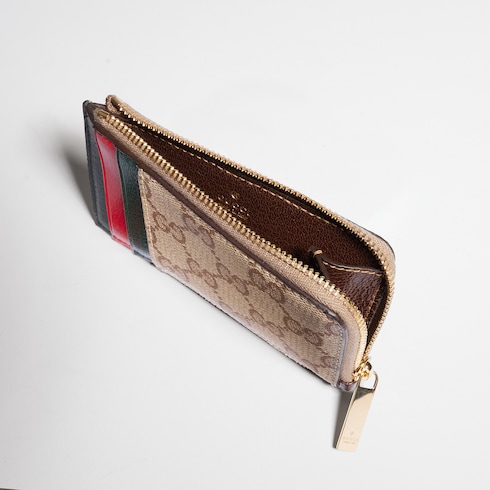 Card case with multicolor slots 2
