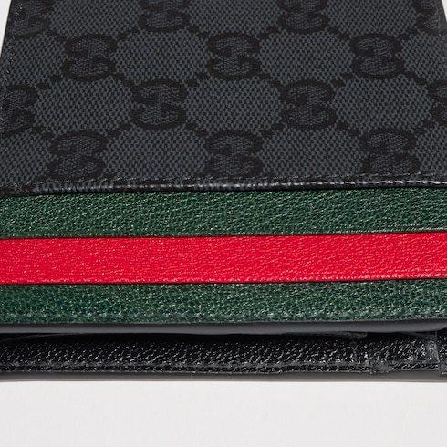 Bi-fold wallet with Web card slots