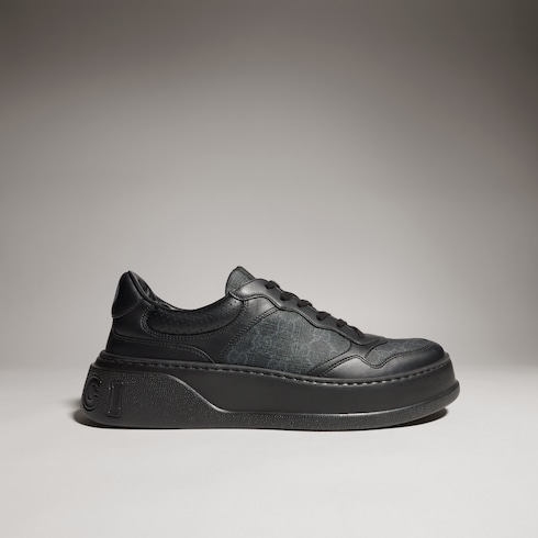 Zapatilla con suela gruesa y GG para hombre