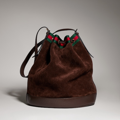 حقيبة دلو كبيرة الحجم من Gucci Venice