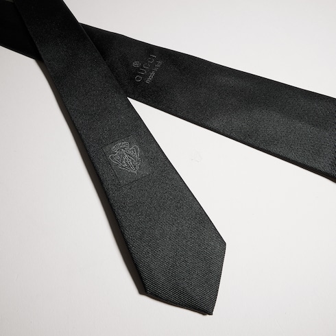 Silk tie