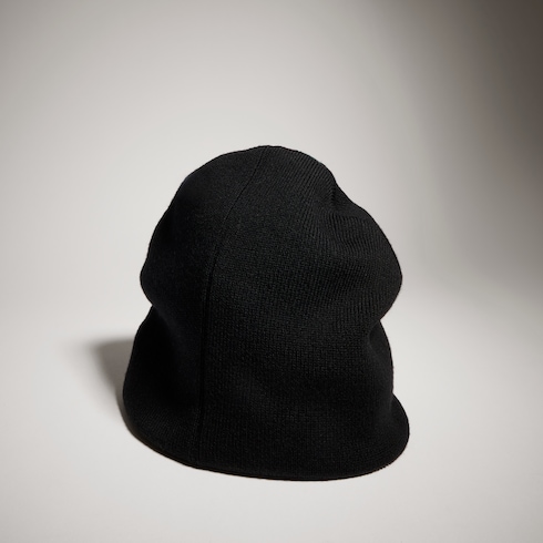 Wool hat with Web