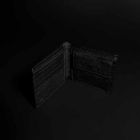 Bi-fold wallet with Gucci logo