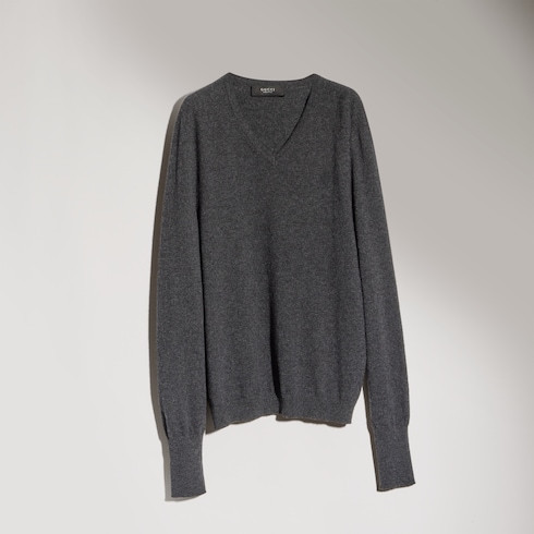 Pull en maille de cachemire avec broderie