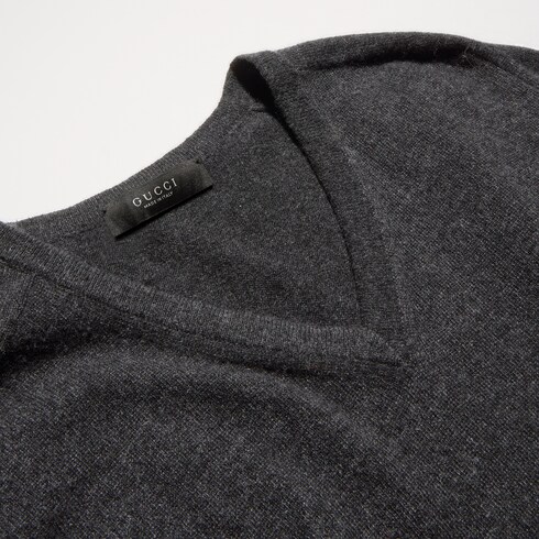 Knit cashmere sweater with embroidery