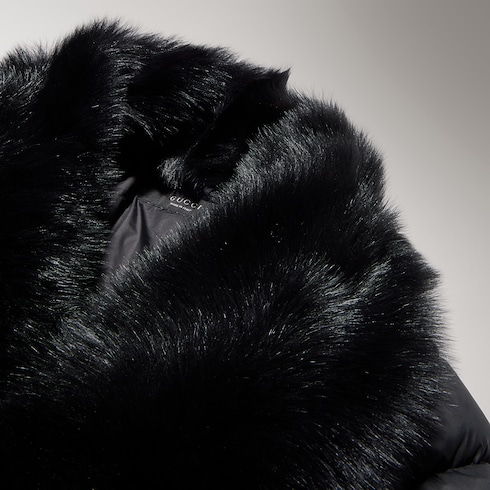 Giacca in poliestere imbottito con shearling