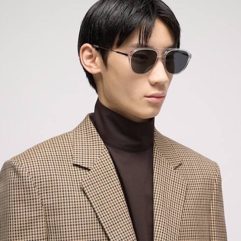Low nose bridge fit navigator sunglasses