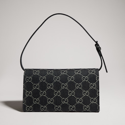 حقيبة داخلية صغيرة مع حزام ورقعة شعار Gucci
