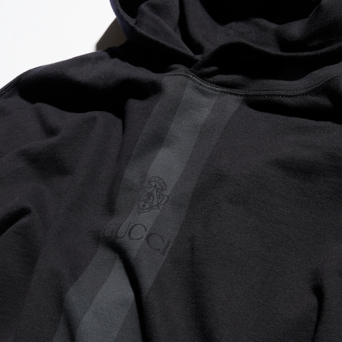 Sudadera con capucha de algodón con tribanda Web en tono apagado