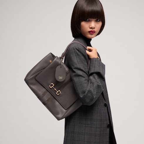 Mittelgroße Paparazzo Henkeltasche