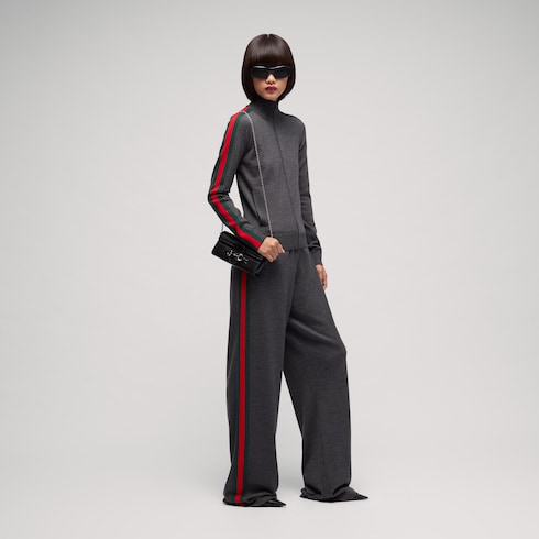 Jacke aus feine Wolle mit Reißverschluss und Web