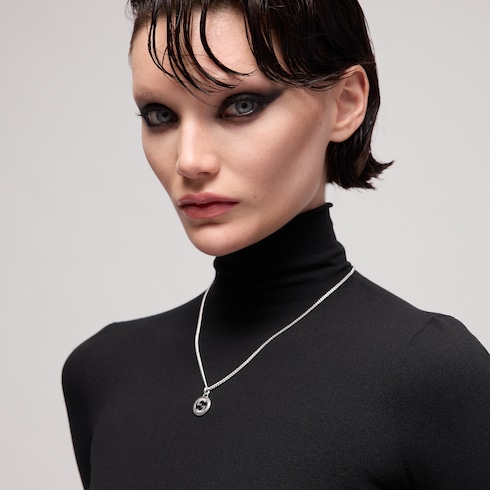 Collier à pendentif Gucci Interlocking