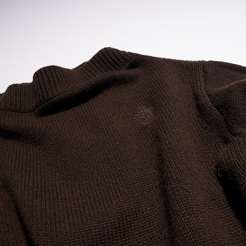 Knit cashmere sweater with embroidery