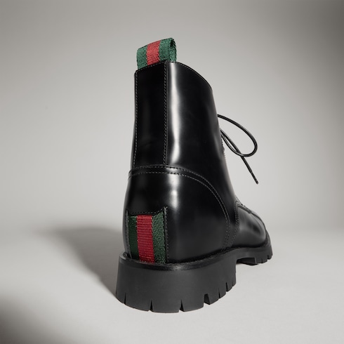 Men's lace-up ankle boot with Web