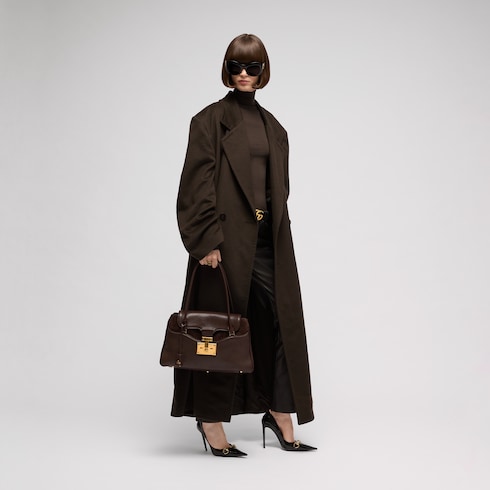 Large tote bag with lock