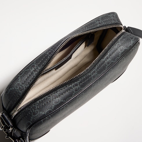 GG Emblem small crossbody bag