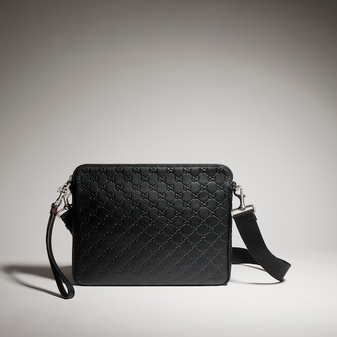 GG Emblem medium crossbody bag