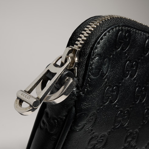 GG Emblem medium crossbody bag