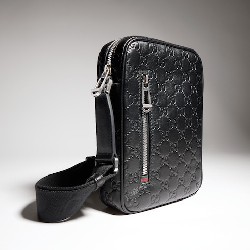 GG Emblem small crossbody bag