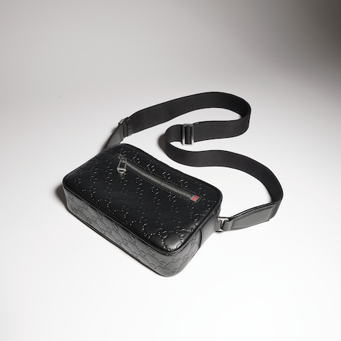 GG Emblem small crossbody bag